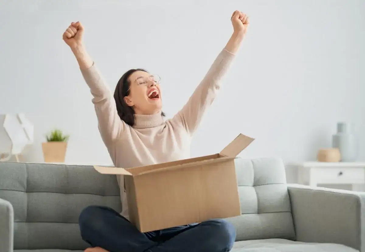 Zdjęcie Commercial invoice czy to faktura? Zrozum różnice i znaczenie w imporcie