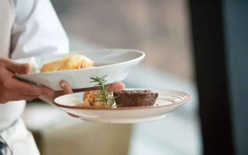 Zdjęcie Gdzie zjeść w Chojnicach? Najlepsze miejsca z pysznym jedzeniem