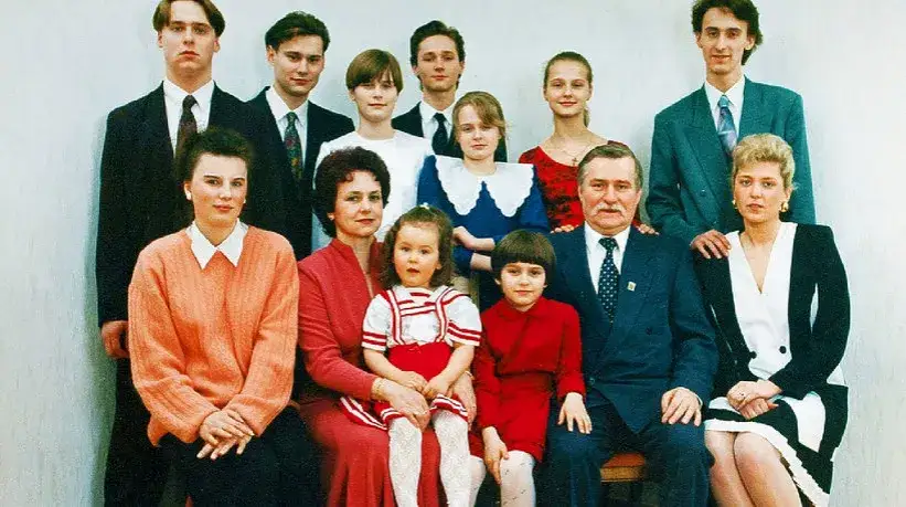 Zdjęcie Ile dzieci ma Lech Wałęsa? Poznaj całą rodzinę byłego prezydenta