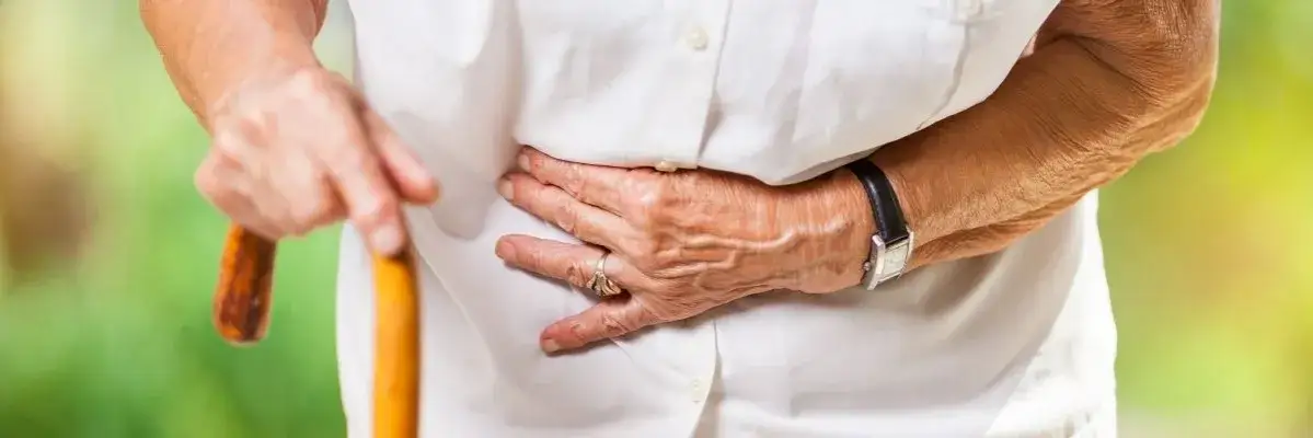 Zdjęcie Skuteczne sposoby na zaparcia u osób starszych - co stosować?