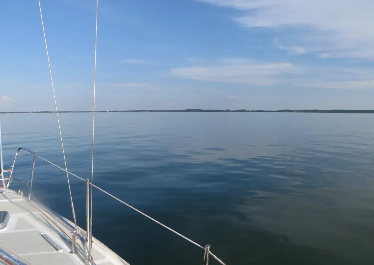 Zdjęcie Jezioro Śniardwy atrakcje – odkryj najciekawsze miejsca i aktywności