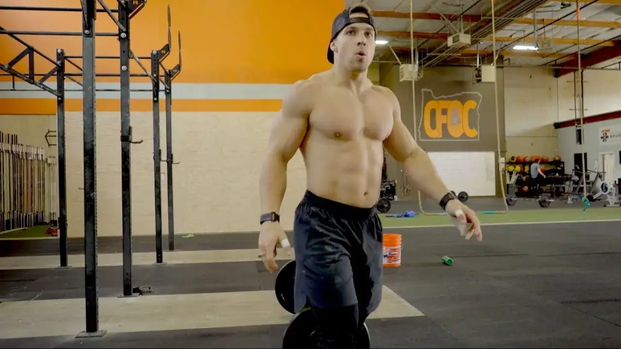 Zdjęcie Fran CrossFit: Co to jest? Struktura, czasy i jak go pokonać