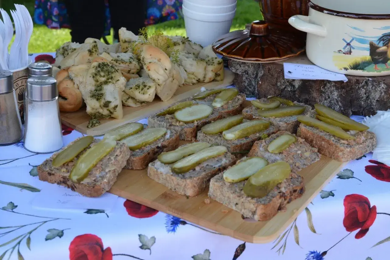 Potrawy regionalne Kujawsko Pomorskie – smaki, które musisz znać