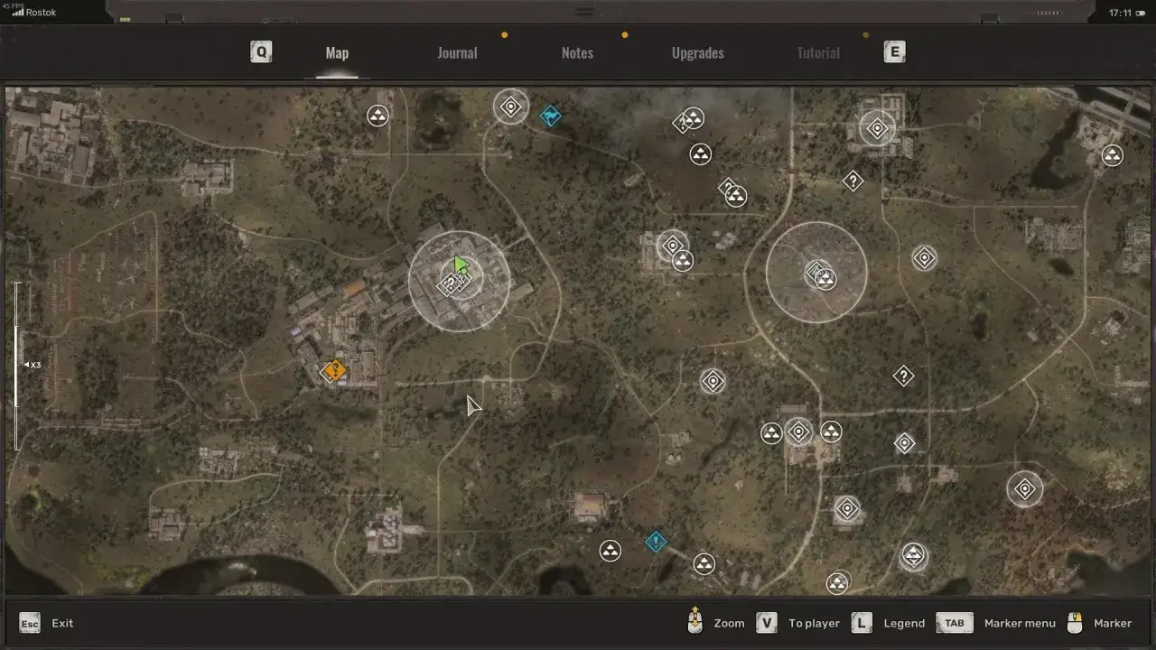 Mapa gry S.T.A.L.K.E.R. z widocznymi ikonami zadań i lokacji. Widać fragmenty budynków, dróg i terenów zielonych, sugerujące zniszczony świat, czyli martwe pole.