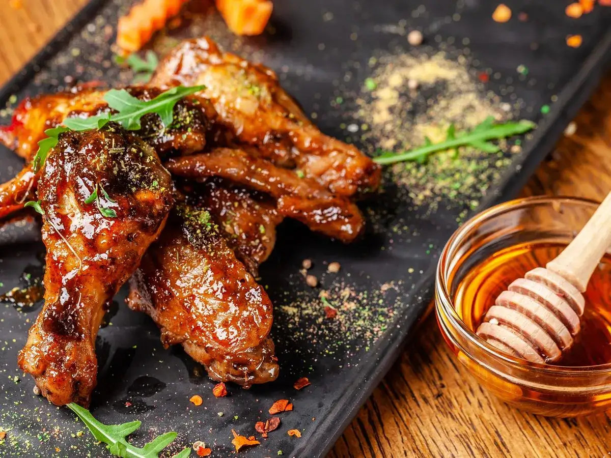 Idealne skrzydełka na obiad? Poznaj sekrety chrupkości!