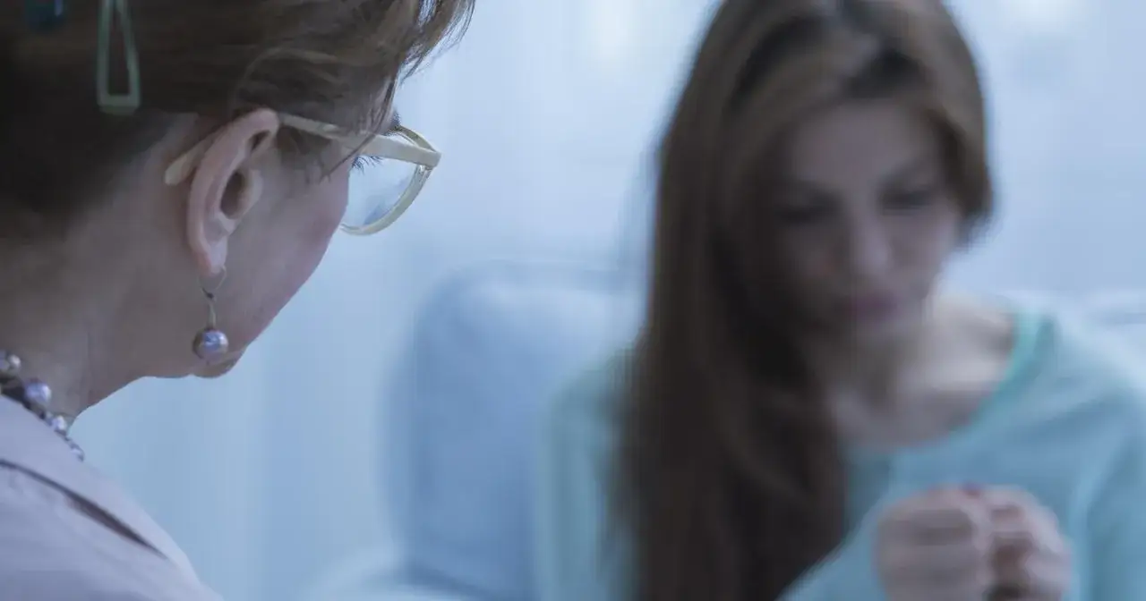 Ile trwa odwyk alkoholowy NFZ? Poznaj kluczowe informacje i fakty