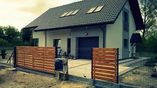 Jak zrobić tani płot: proste i niedrogie metody na ogrodzenie