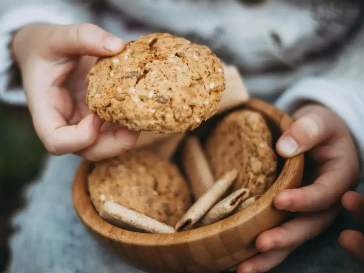 Ciastka owsiane: tuczą czy są zdrowe? Marta Krawczyk radzi