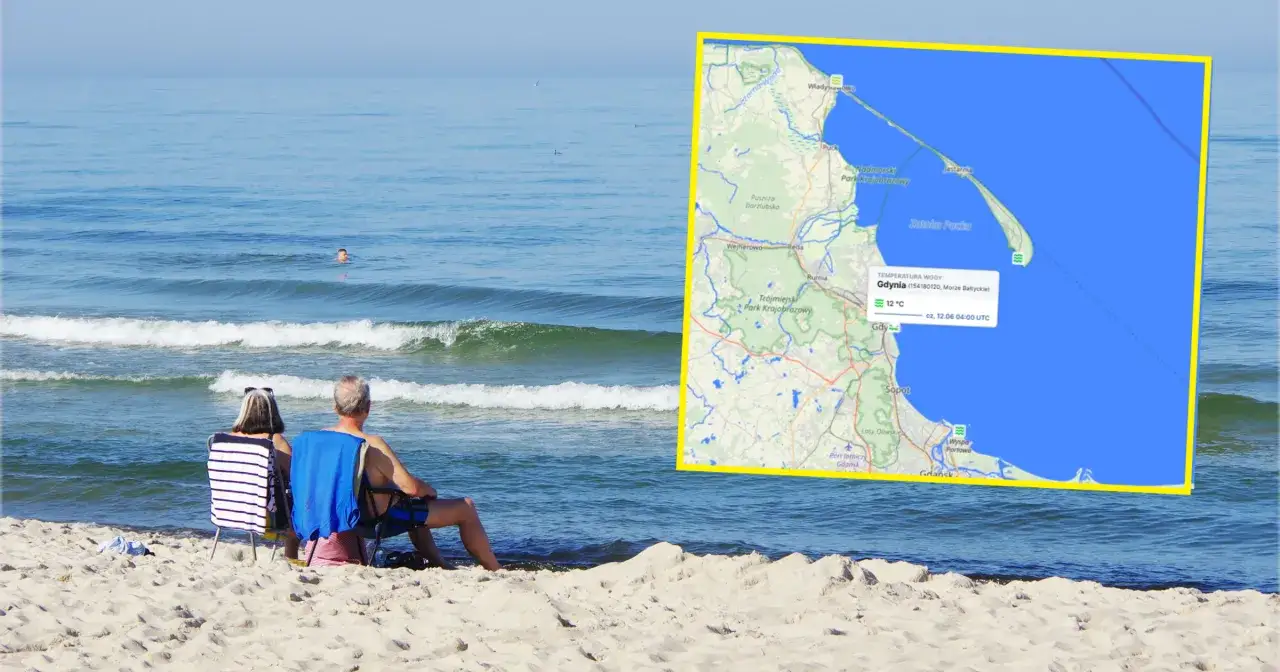 Para siedzi na plaży, patrząc na morze. Na mapie widać, że ile stopni ma teraz woda w Bałtyku: 12°C w Gdyni.