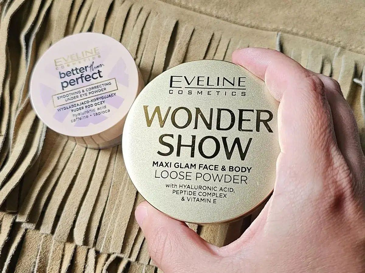 Puder rozświetlający Eveline: Który wybrać? Porównanie i porady!