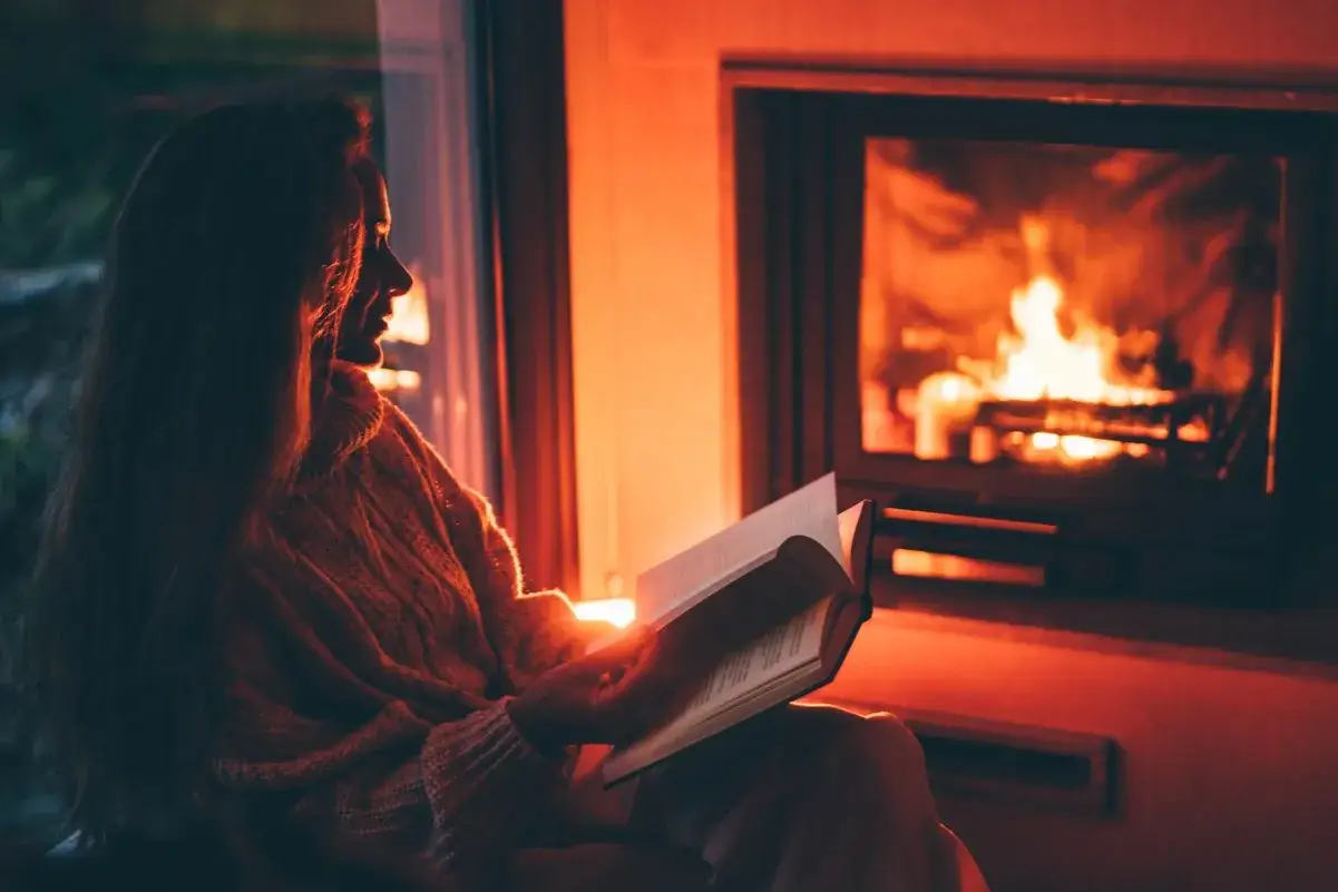 Czy pelletem można palić w kominku? Sprawdź, co musisz wiedzieć