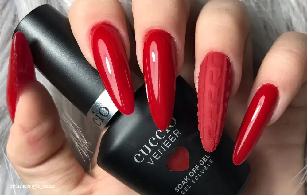 Pękająca hybryda? Odkryj 7 błędów i ciesz się trwałym manicurem!