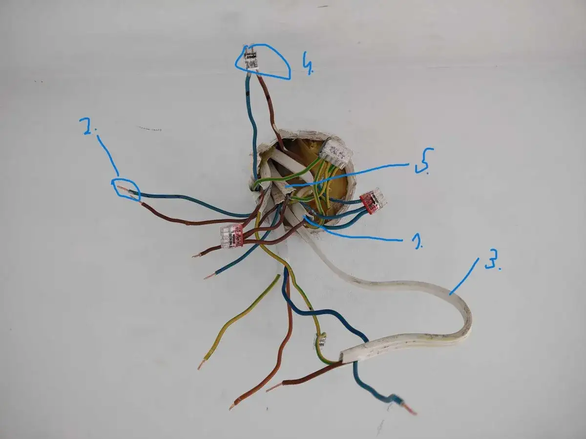 Jak łączyć przewody w puszce pod oświetlenie: poradnik krok po kroku