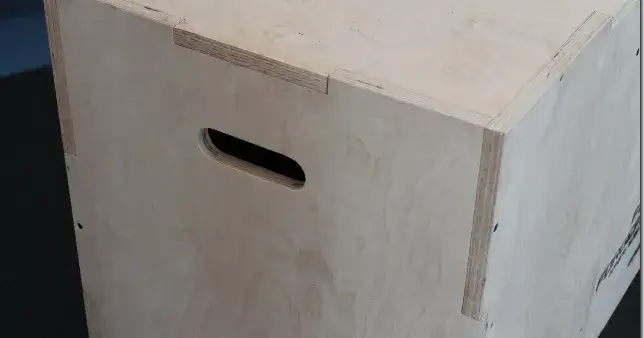 Jak zrobić skrzynię do crossfitu - solidna konstrukcja na lata