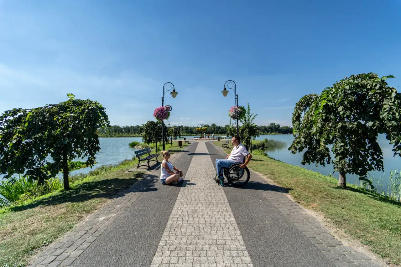 Jezioro Wolsztyńskie: popularne miejsca wypoczynku i atrakcje dla turystów