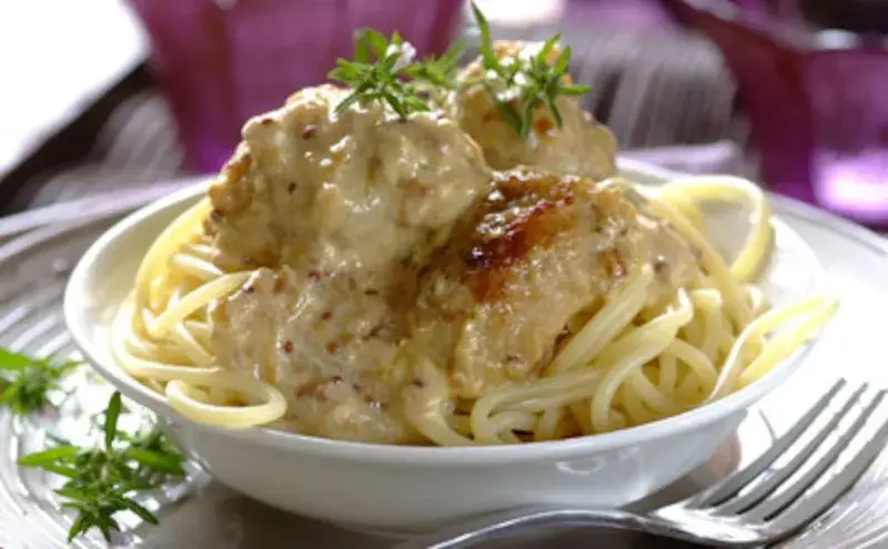 Spaghetti z klopsikami Ania gotuję – wyjątkowy przepis z bajki