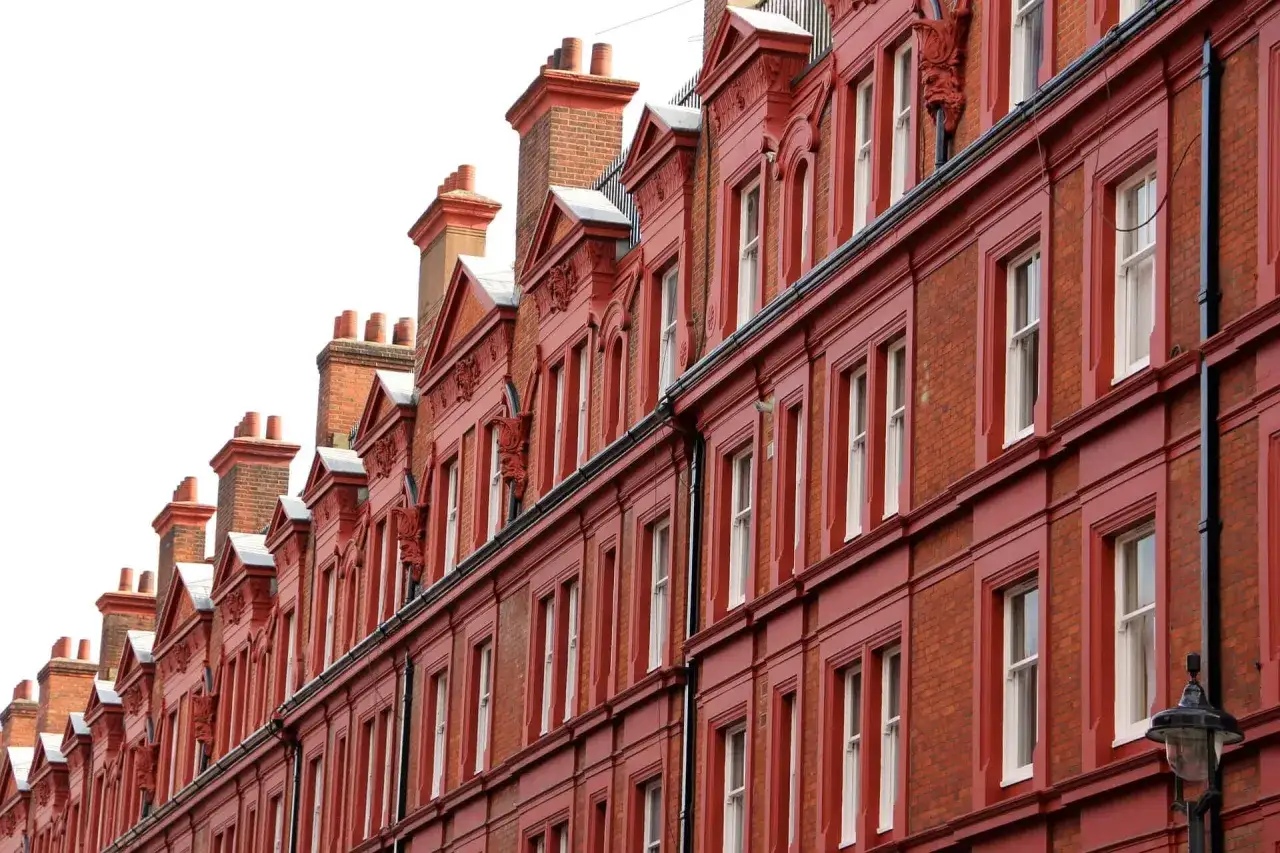 Skuteczne metody uszczelniania komina – uniknij nieszczelności i kosztów