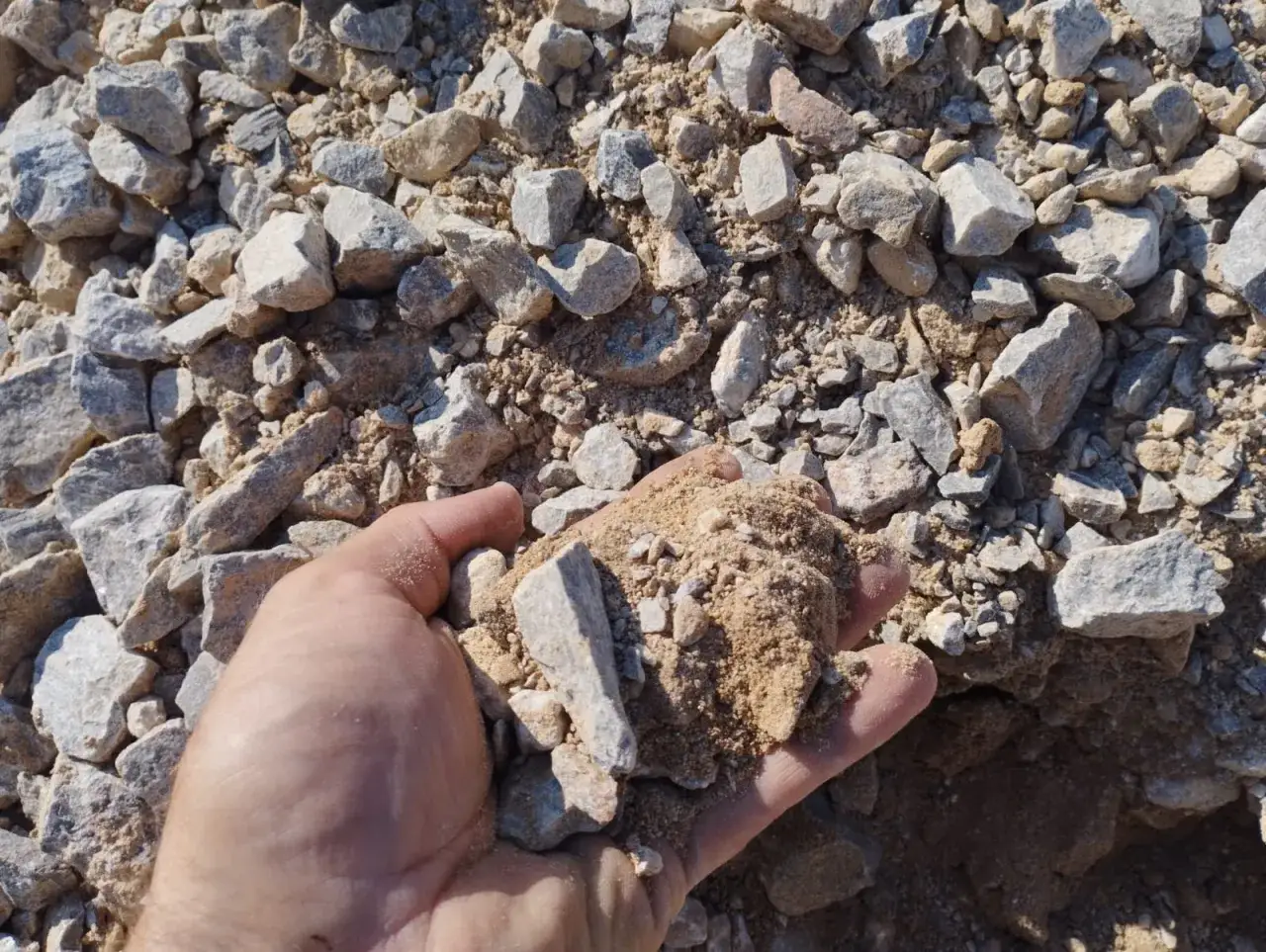 Ile waży m3 kruszywa 0-31,5 mm? Oblicz i nie przepłacaj!