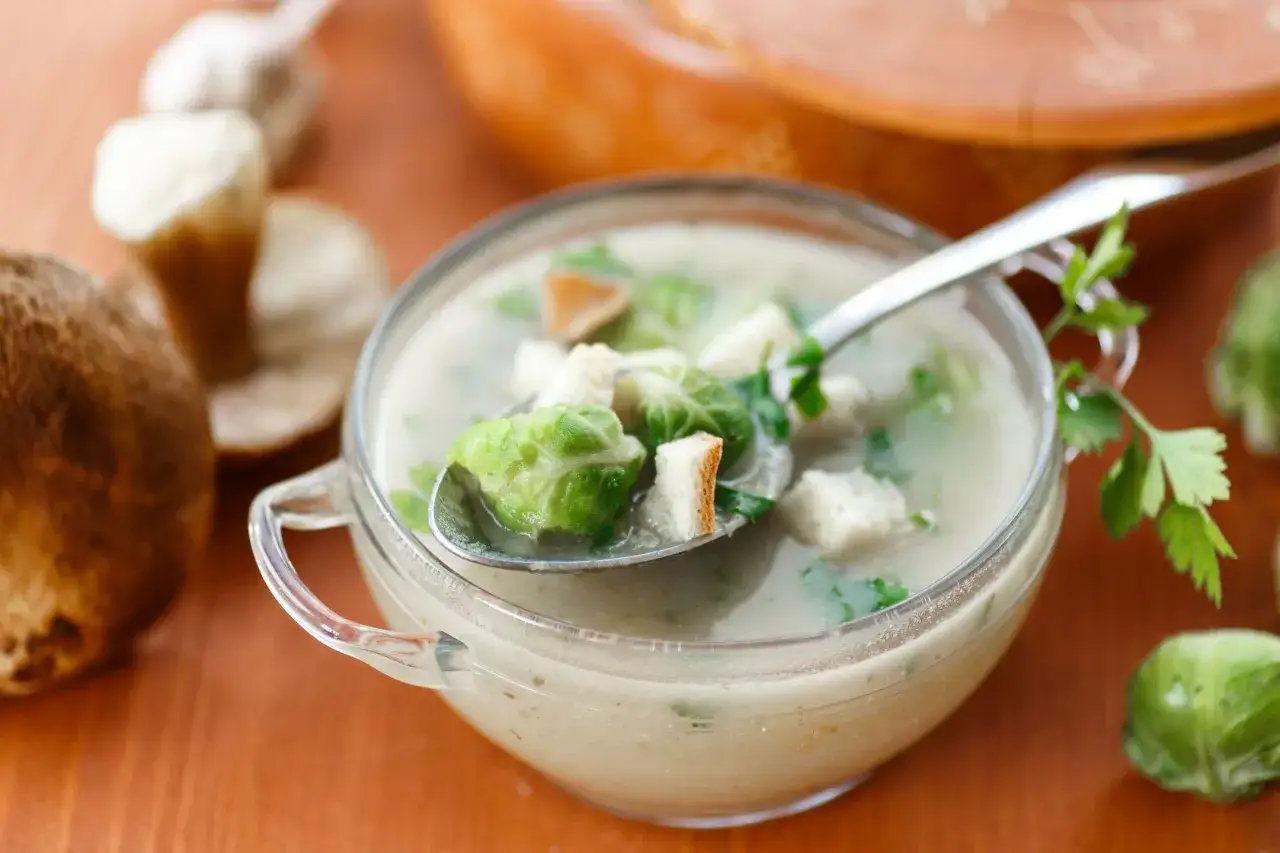 Zabielanie zupy mlekiem bez zwarzenia? Poznaj sekret!