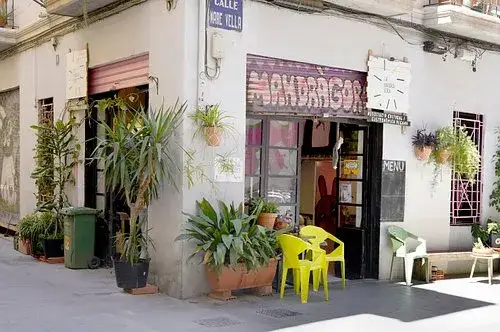 La Mandrágora Valencia: el espacio vegano que redefine el precio