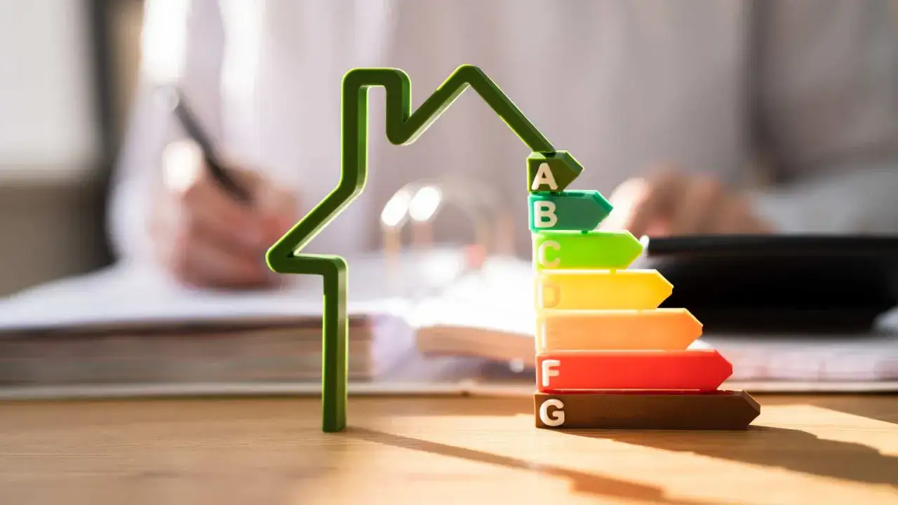 Jak zmienić sprzedawcę prądu? Poradnik krok po kroku