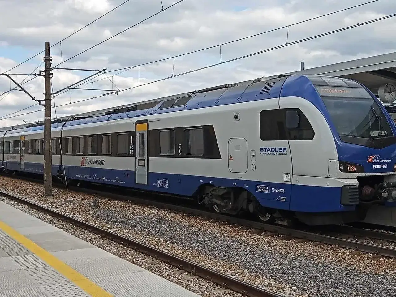 Gorzów Autregio: Skąd odjeżdża pociąg? Twój pełny przewodnik