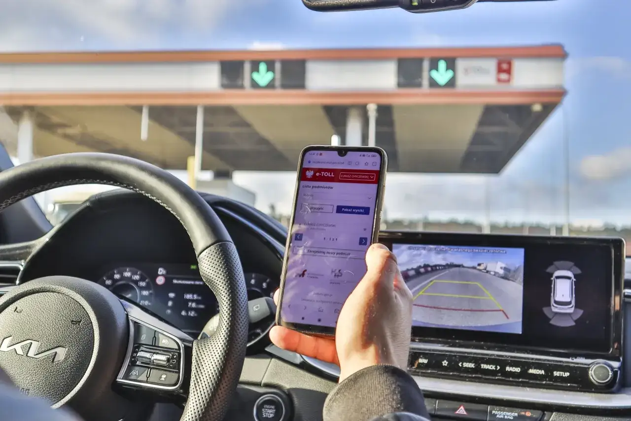 e-TOLL: Jak dodać samochód? Uniknij kar! Przewodnik krok po kroku