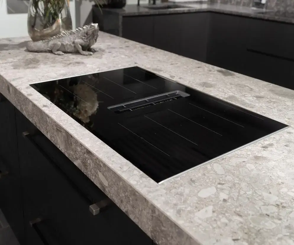 Konglomerat kwarcowy: cena, na co zwrócić uwagę?