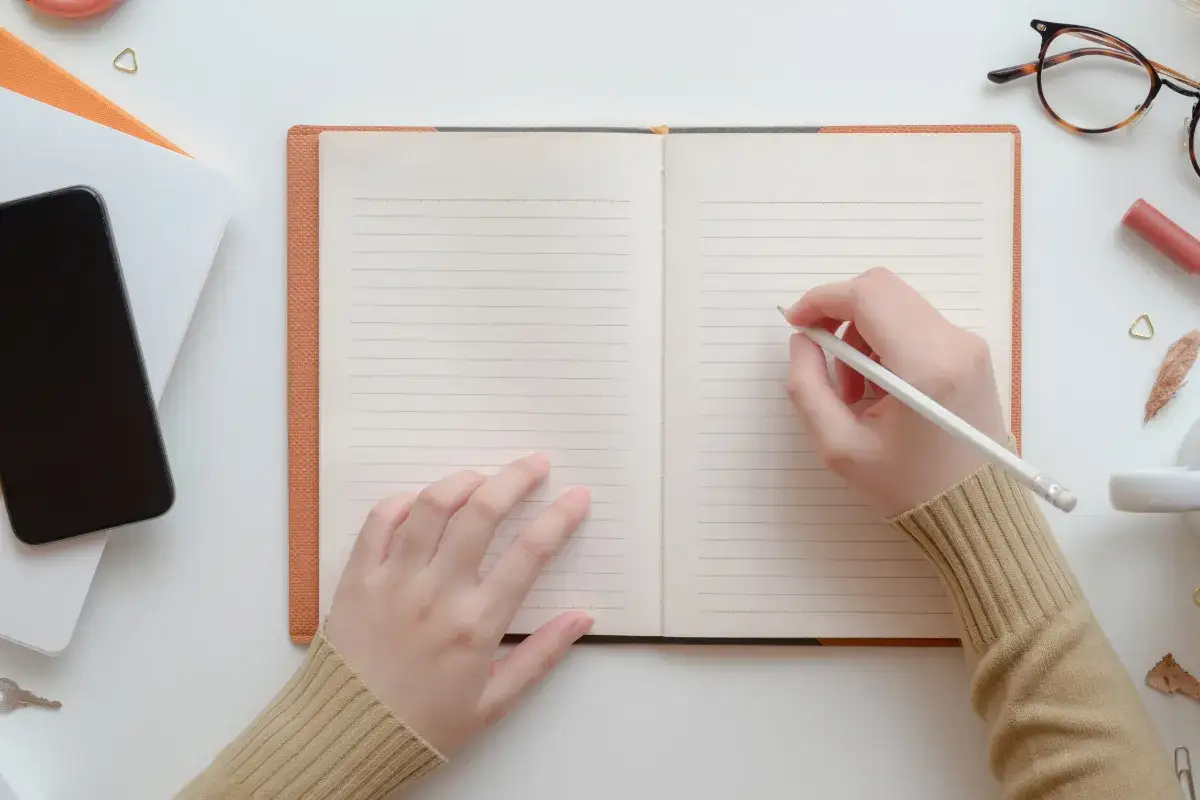 Jaki zeszyt do techniki w 4 klasie, aby nie przeciążać dziecka?