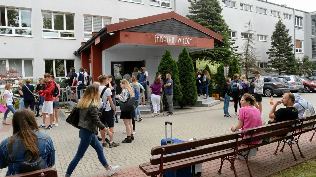 Do kiedy jest rekrutacja do liceum? Sprawdź terminy i uniknij błędów