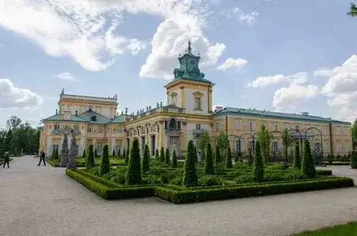 W których kawiarniach Wilanowa poczujesz się jak w pałacu? TOP 5