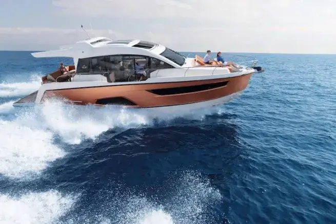 Boot mit Motor: Wählen Sie das perfekte Motorboot für Ihre Bedürfnisse