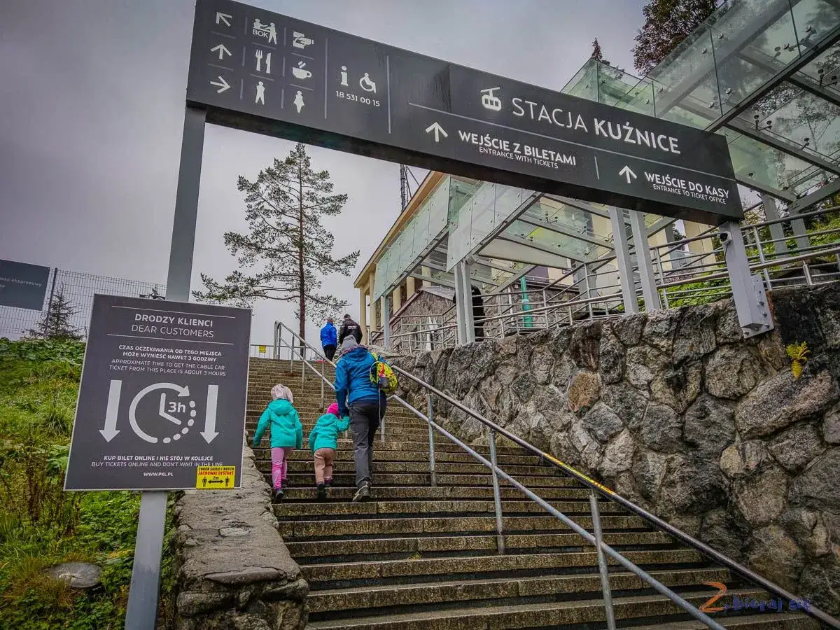Kasprowy Wierch Kolej: Jak uniknąć kolejek i zaplanować wyjazd?