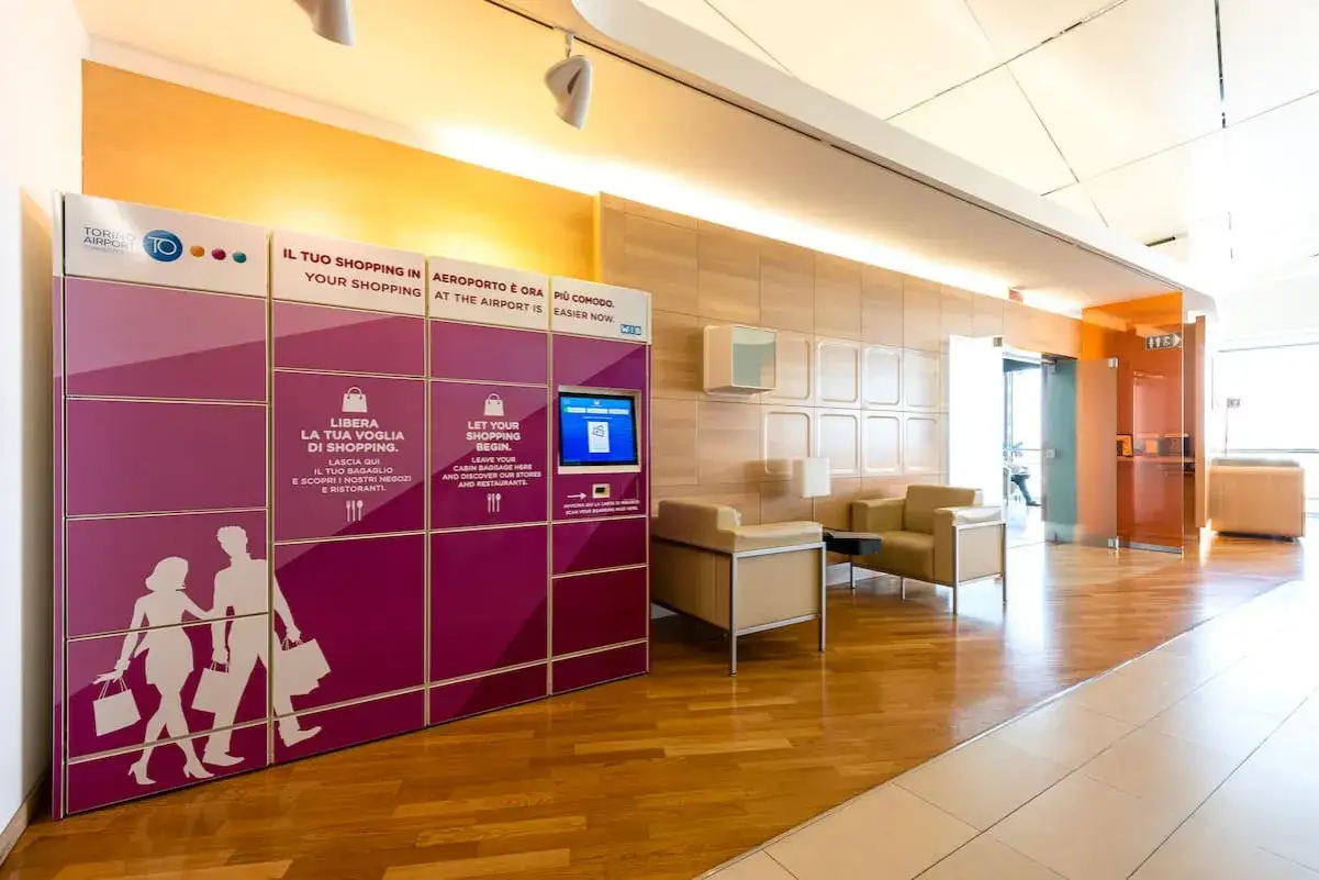 Deposito bagagli Torino: trova la soluzione perfetta (stazione, smart, H24)