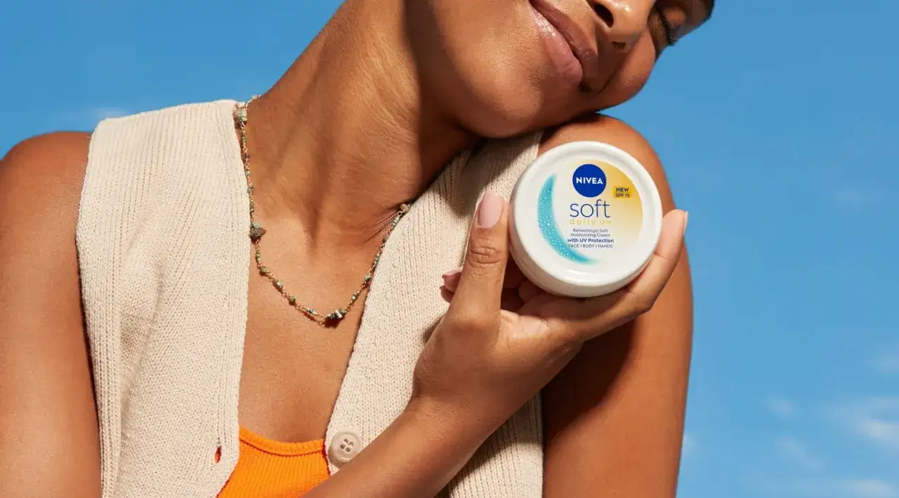 Nivea na świeży tatuaż? Ekspert: Dlaczego to zły pomysł!