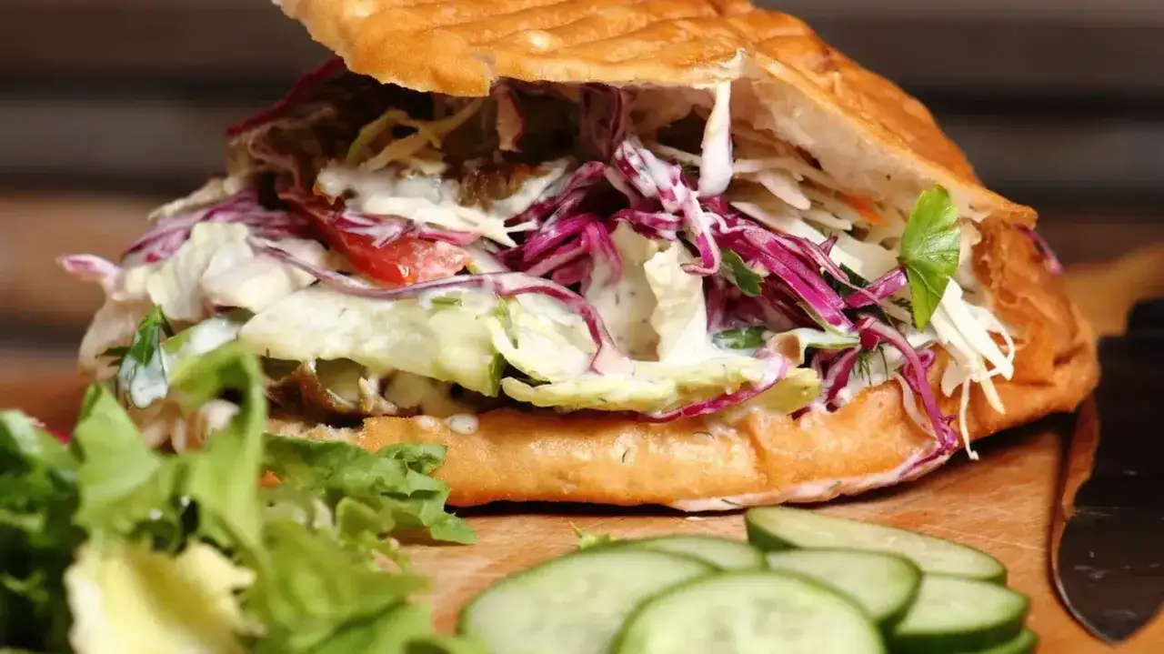 Elbląg gdzie zjeść: najlepsze miejsca na smaczne posiłki w mieście