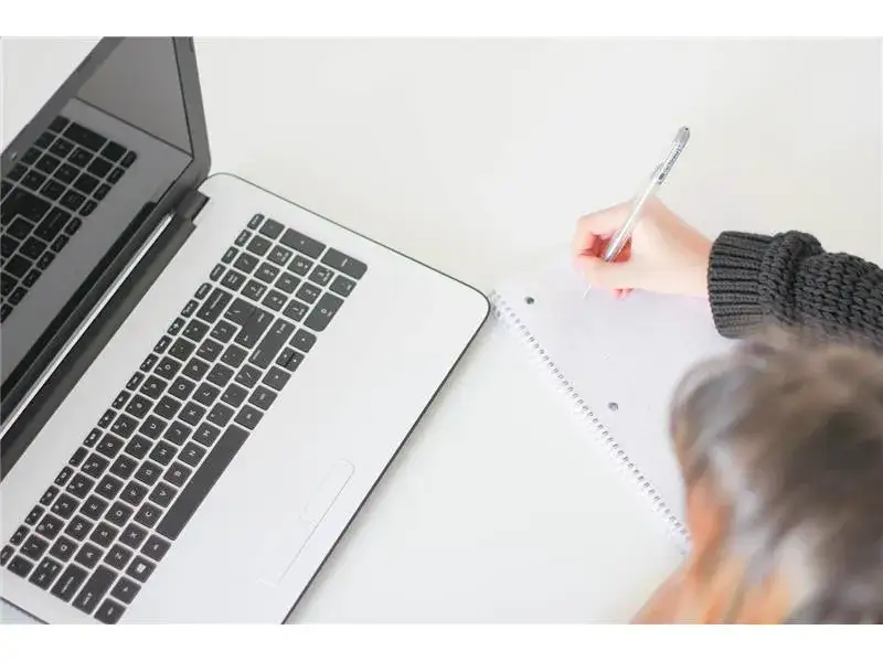 Czy po biotechnologii można uczyć w szkole? Sprawdź wymagania!