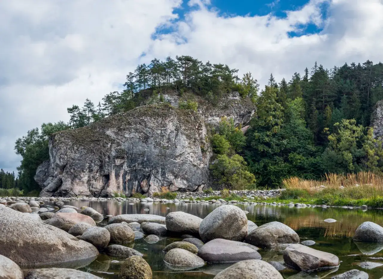 Białka Tatrzańska: Położenie, widoki i czy to już Tatry?
