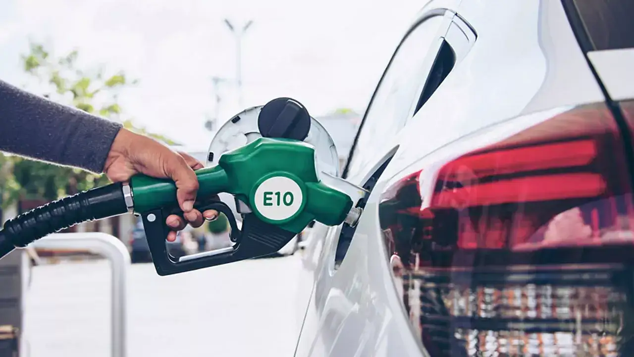Jakie auta mogą używać benzyny 95 E10? Sprawdź kompatybilność.