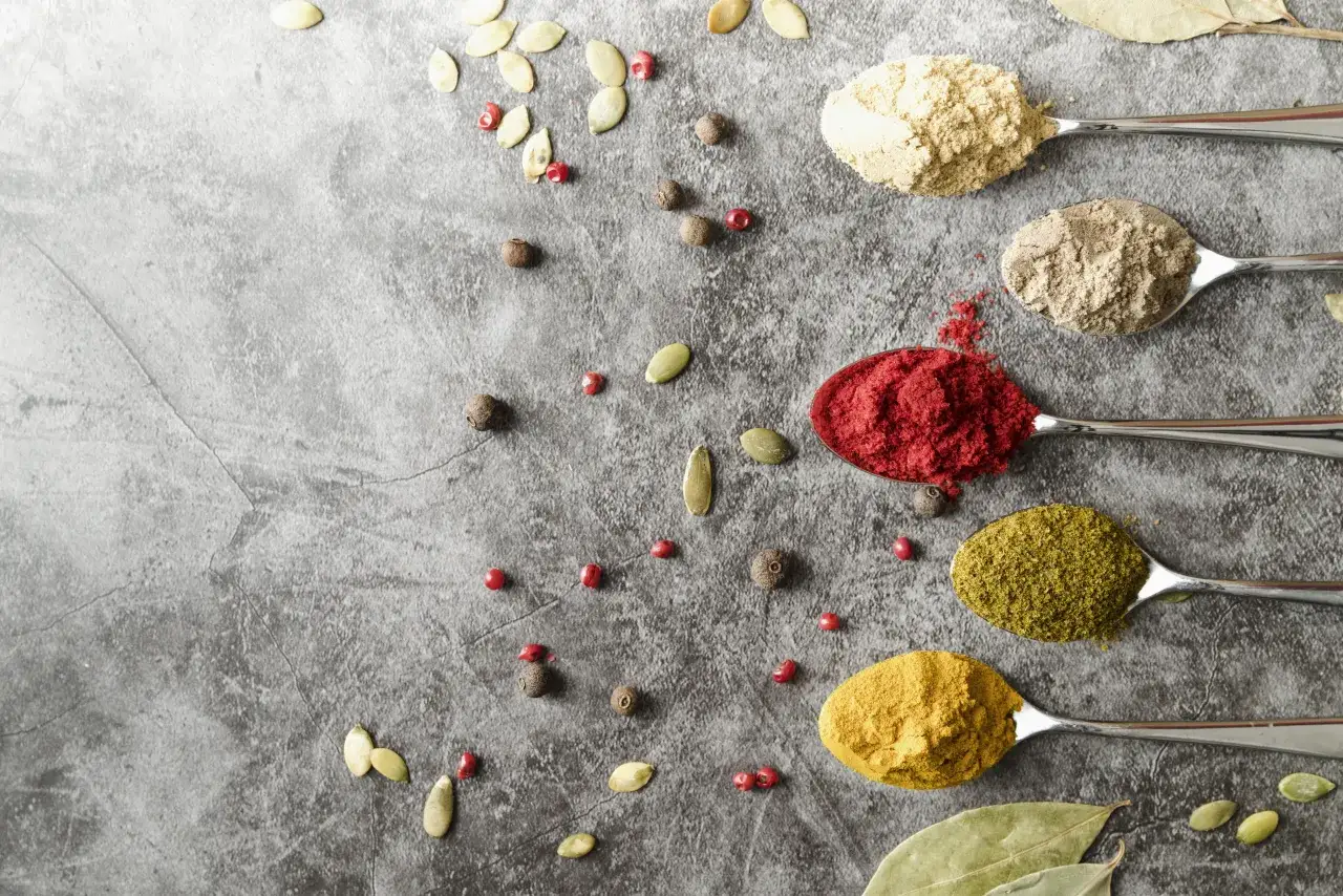 Najlepsze przyprawy do dziczyzny: kompletna lista dopasowana do mięsa