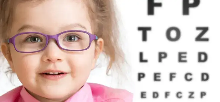 Kiedy z noworodkiem do okulisty? Ważne informacje dla rodziców