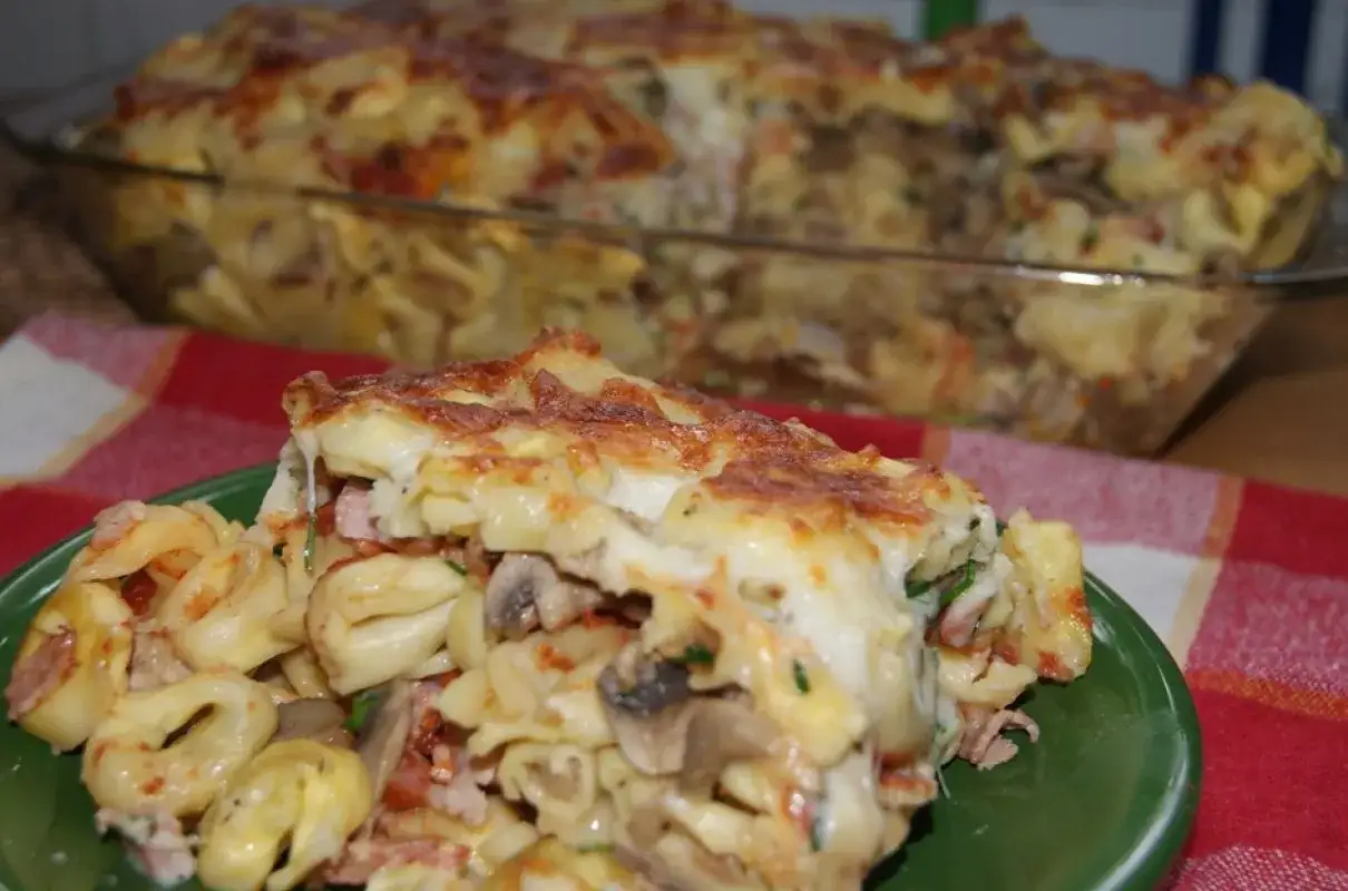 Kremowa zapiekanka z tortellini: idealny sos, bez wpadek!