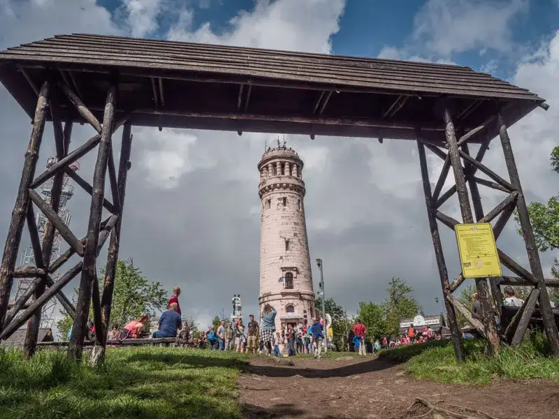 Góry Sowie atrakcje – odkryj najpiękniejsze miejsca i szlaki