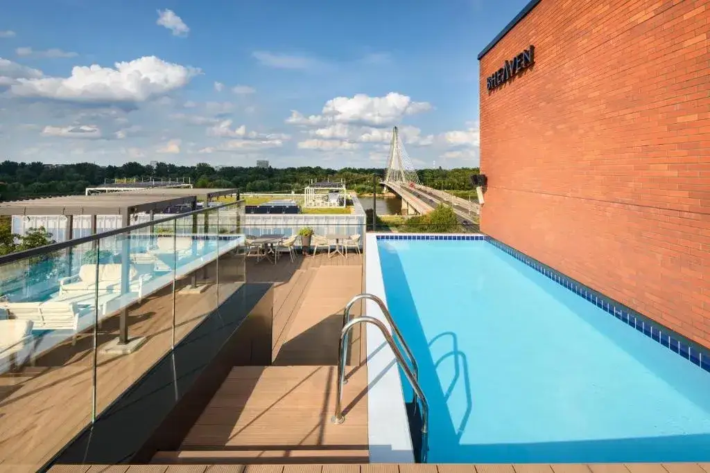 Ile kosztuje nocleg w Warszawie? Ceny, które Cię zaskoczą