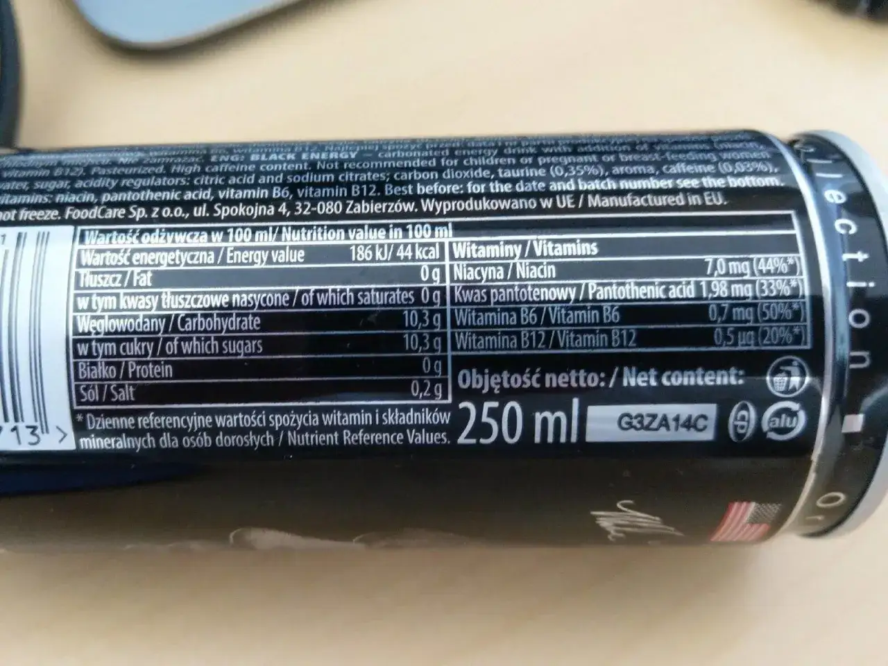 Kofeina w Blacku: Ile mg w puszce? Sprawdź fakty!