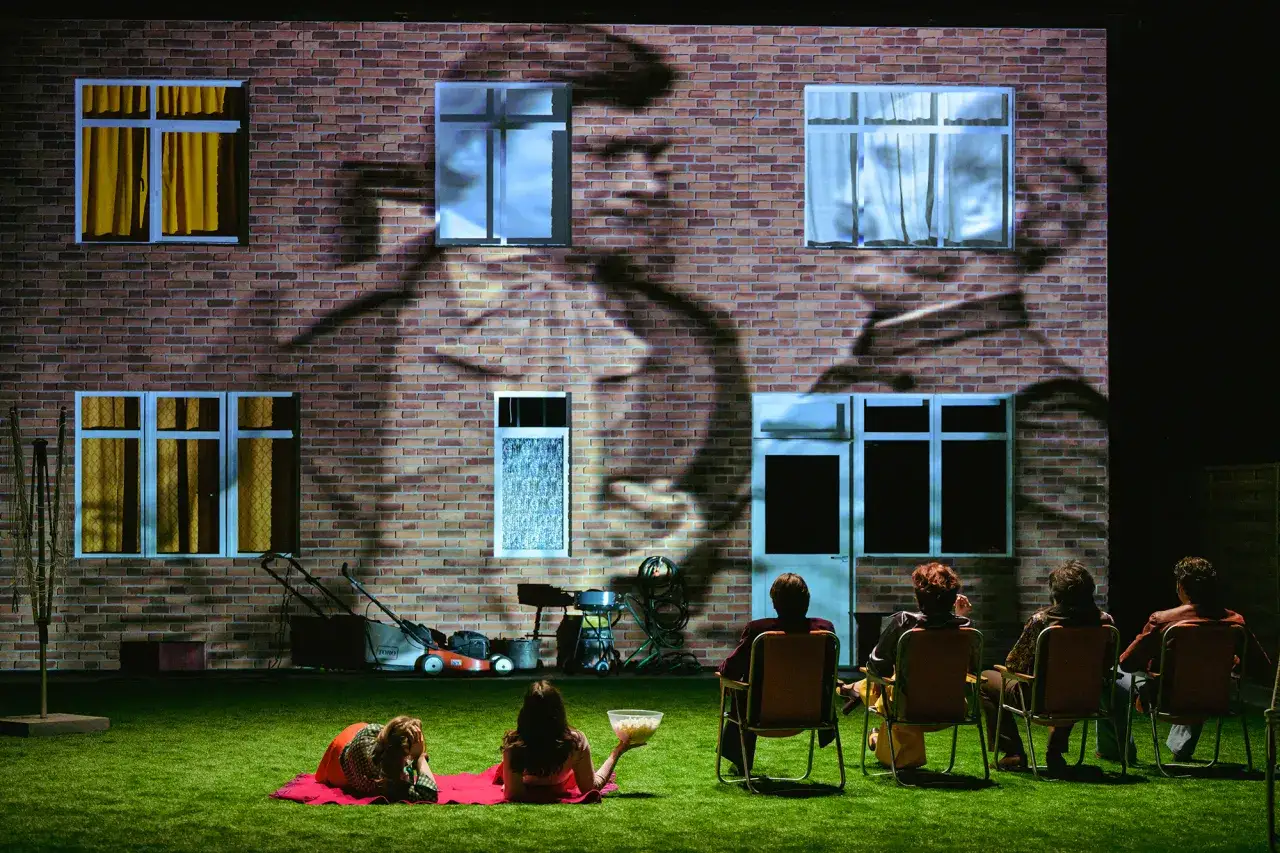 Cytaty o teatrze, które zmienią twoje spojrzenie na sztukę aktorską