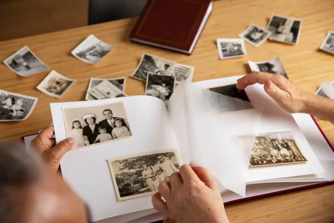 Jak zrobić album na zdjęcia wklejane, aby zachować wspomnienia na zawsze