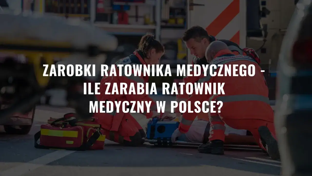 Ratownicy medyczni w akcji, z noszami i torbą medyczną.