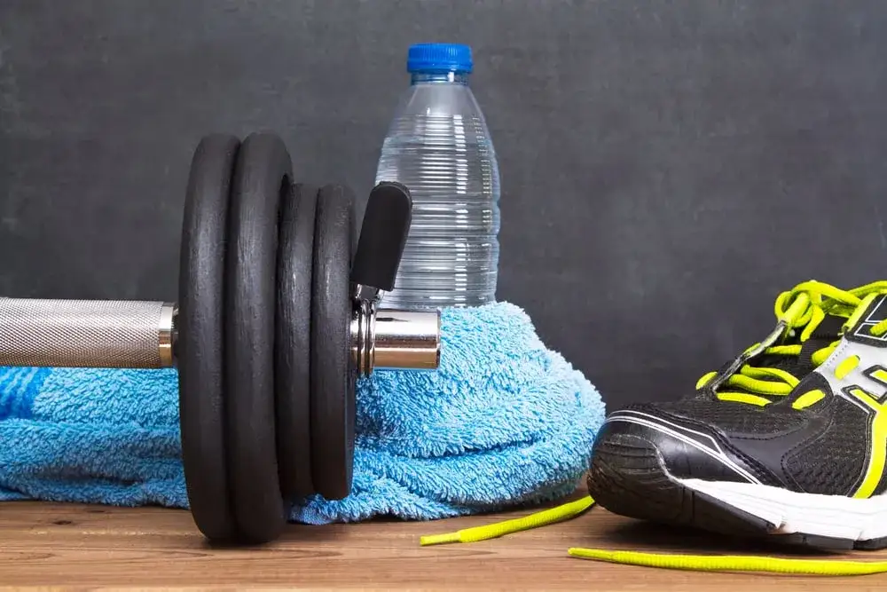 Bieganie czy siłownia: co wybrać, by osiągnąć najlepsze efekty?