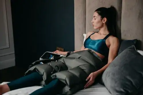 Jak długo nosić ubranie uciskowe po liposukcji, aby uniknąć komplikacji?